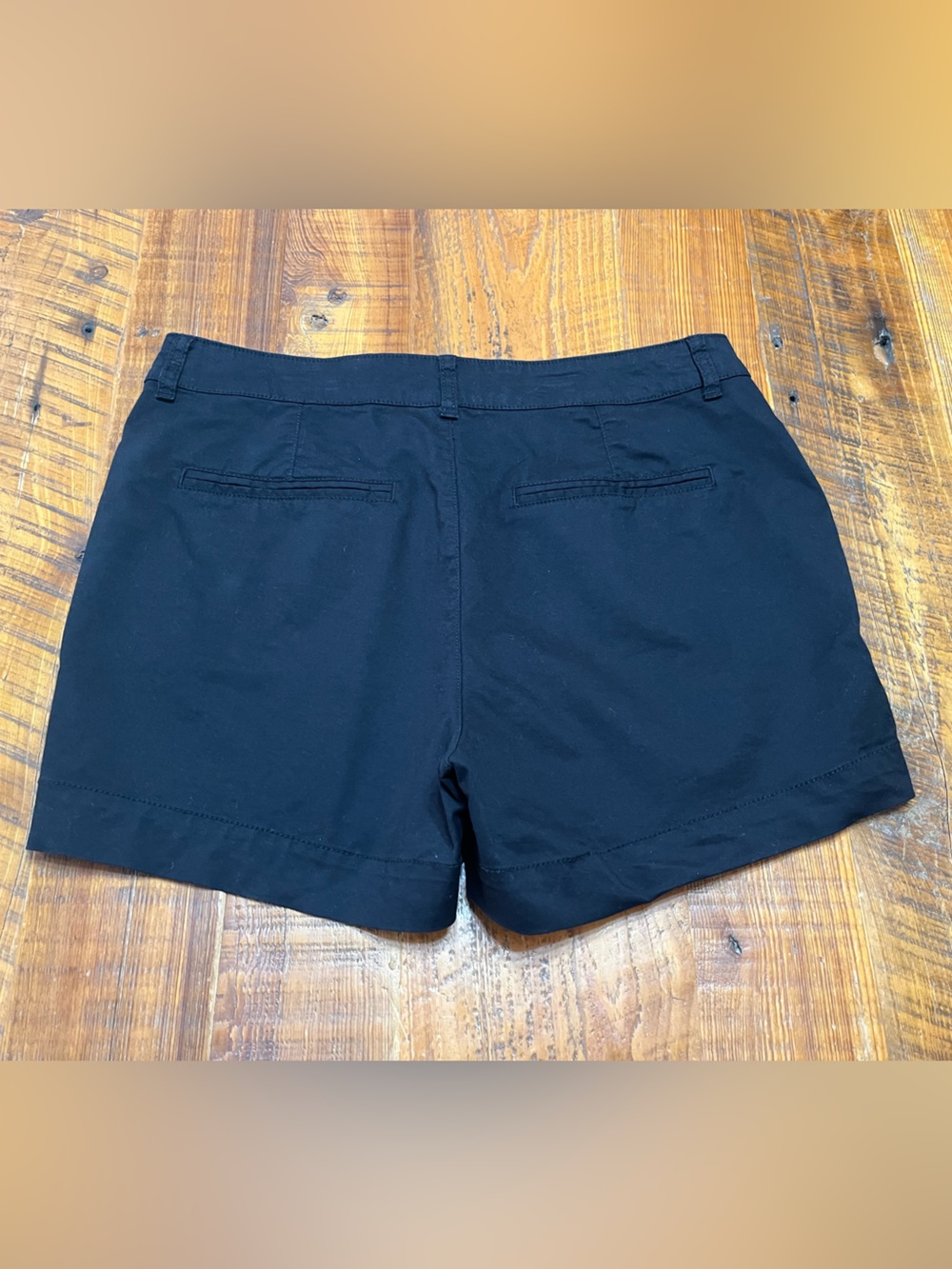 Old Navy Black High-Rise Everyday Shorts Size 8 - Picture 3 of 13